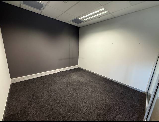 476M² OFFICE TO LET IN ROSEBANK
